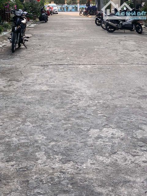 HÀNG HIẾM NHANH CHÂN GIA QUẤT  LONG BIÊN ĐẤT84M-5,5MT,15,5TỶ NGÕ THÔNG Ô TÔ VÀO ĐẤT - 7