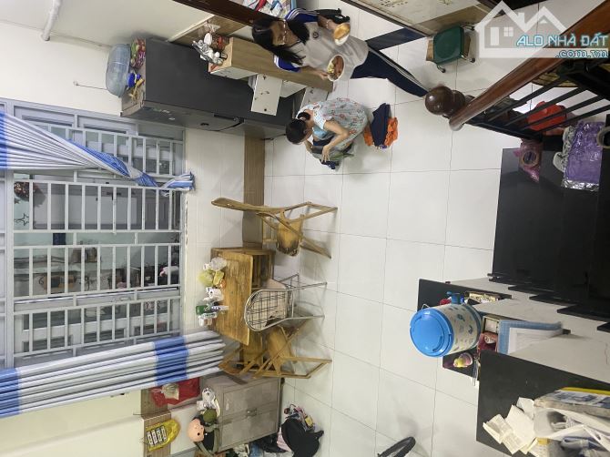 🏡CHỦ ĐI ĐỊNH CƯ - BÁN GẤP NHÀ TRỊNH ĐÌNH TRỌNG TÂN PHÚ - NGANG 10.2M -GIÁ NHỈNH 5 Tỷ - 6