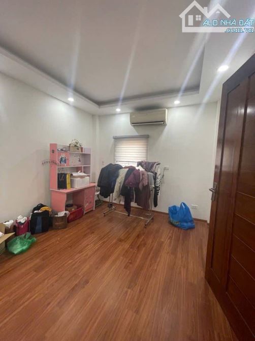 🌻🌻🌻🌻BÁN NHÀ ĐỊNH CÔNG -  QUẬN HOÀNG MAI - NGÕ NÔNG BA GÁC - LÔ GÓC HAI THOÁNG - NHÀ ĐẸ - 3