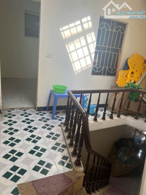 Bán nhà ngách 100 Văn Hương 30 m 4 tầng 4 ngủ 5.95 tỷ.  NGÕ NÔNG - TRUNG TÂM - NHÀ ĐẸP - 3