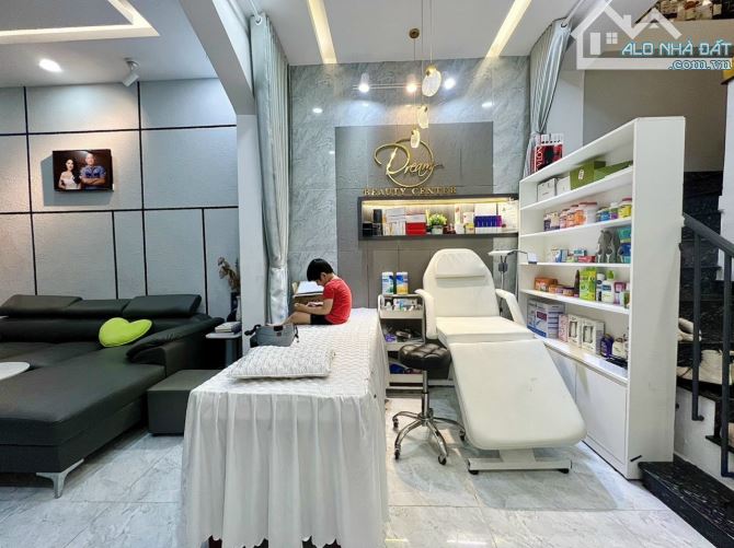Siêu Phẩm khu K300 - HXH 10m - Nguyễn Minh Hoàng - DT 4x20 - 4 tầng - giá 15.4 tỷ tl - 3