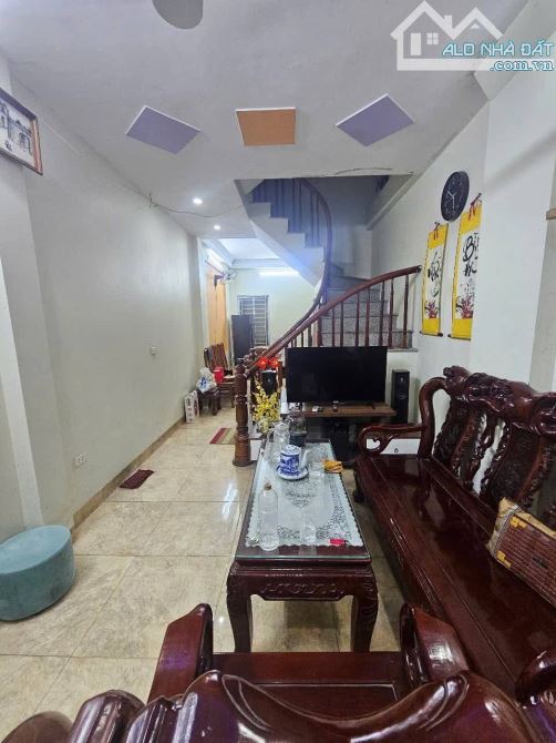 BÁN NHÀ TÂN TRIỀU, THANH TRÌ. 4 TẦNG DÂN XÂY, ĐƯỜNG NGÕ RỘNG THOÁNG, THÔNG CÁC NGẢ, GẦN HỒ - 3