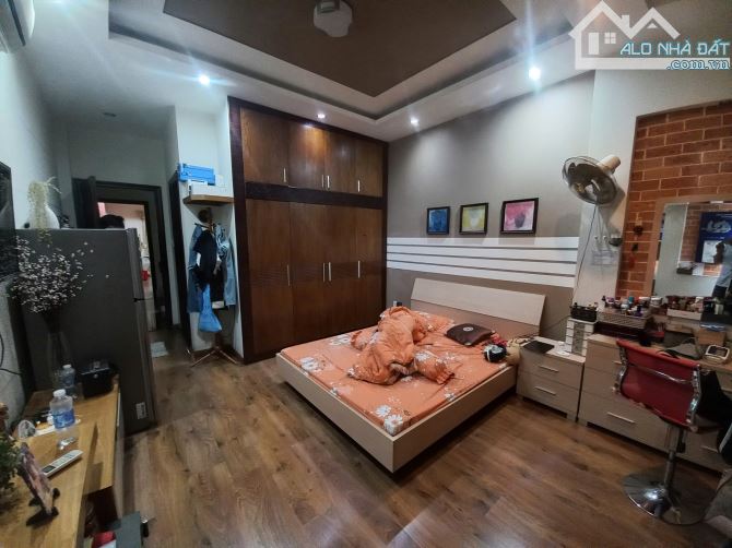 Bán nhà hẻm Xe Tải - Phan Văn Sửu - DT 4x13 - 52m2 - 4 tầng giá 10 tỷ tl - 3