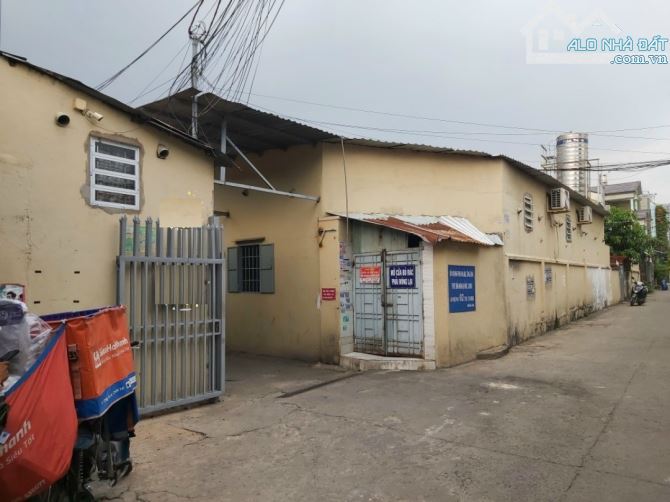 Bán đất có dãy nhà trọ 83 phòng đường Kha Vạn Cân gần chợ Thủ Đức (50 tr/m2) 2.156m2 - 3