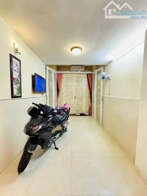 [P BÀN CỜ]  BÁN NHÀ - 5 TẦNG HXH AN NINH - THIẾT KẾ ĐẸP - DÒNG TIỀN ỔN ĐỊNH CHỈ 7.97 TỶ - 3