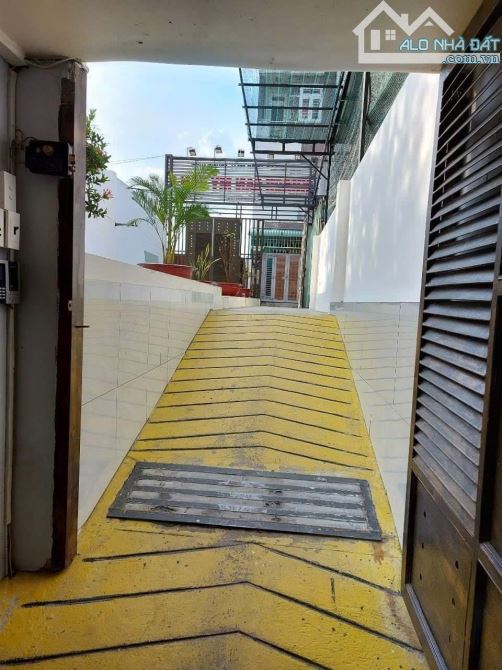 CHỈ 13 TỶ - KHÁCH SẠN - CHDV 5 TẦNG CÓ HẦM - 24 PHÒNG - 190M2 - LÊ THỊ RIÊNG, Q12 - 3