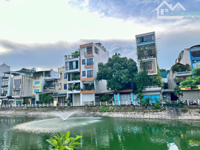Mặt hồ Ngọc Lâm đẳng cấp, Hiếm có, Vỉa hè, MT quyền lực 12m - DT 250m2 - 3