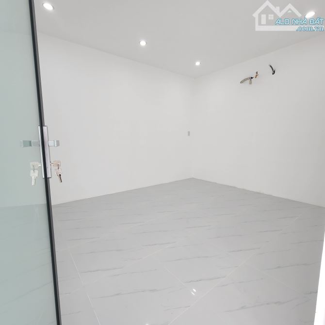 BÁN NHÀ TRỆT LỮNG 3PHÒNG NGỦ MỚI 100% KDC SƠN THỦY - NGUYỄN VĂN LINH - LONG HÒA BÌNH THỦY - 4