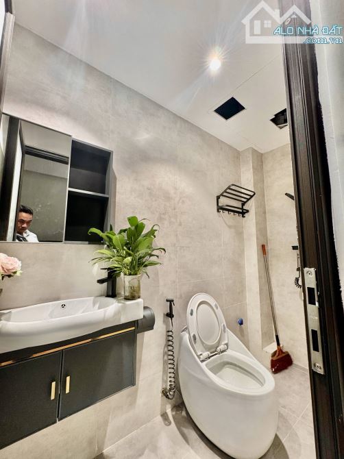 DƯƠNG VĂN BÉ – QUẬN HAI BÀ TRƯNG – Ô CHỜ THANG MÁY - MỚI ĐẸP Ở NGAY - TẶNG FULL NỘI THẤT X - 4