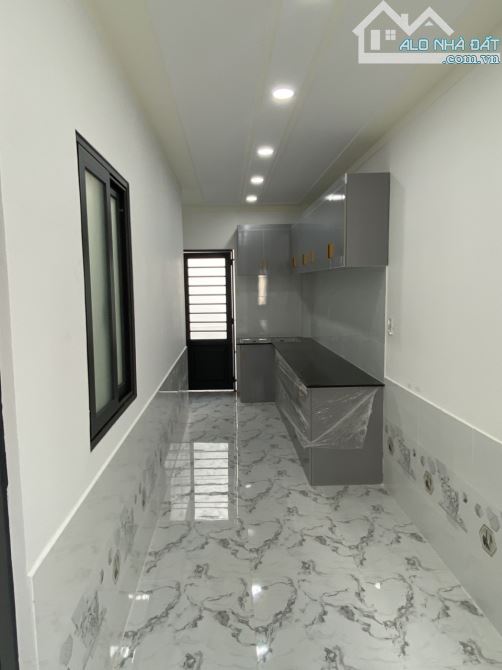 Bán Nhà rộng rãi thoáng mát đường ô tô - 4