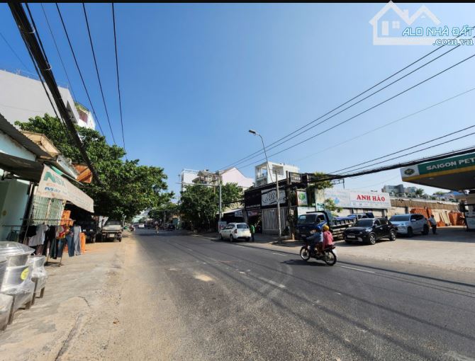 ĐẤT LƠN, GIÁ RẺ, NGAY BẾN XE MIỀN ĐÔNG, XD 14 TẦNG, 1.262M2 GIÁ CHỈ 14O TỶ TL - 4