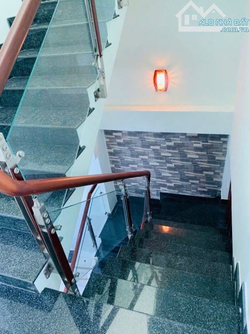 Bán nhà 3 tầng mới đẹp, 48m2, ngay Lê Trọng Tấn, giáp Tân Phú,sổ vuông A4 , chỉ 4.25 tỷ  . - 4