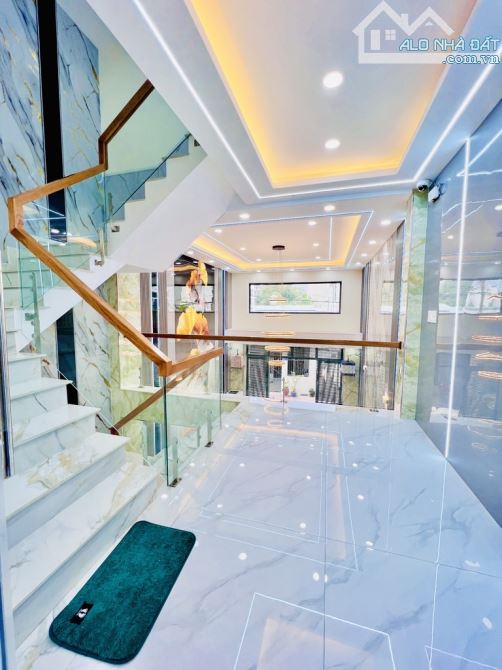 cần bán P/LÔ, ÔTÔ, Đông Hưng Thuận Tân Hưng Thuận, Quận 12, dt 95M2 × 5 Tầng,  giá siêu rẻ - 4