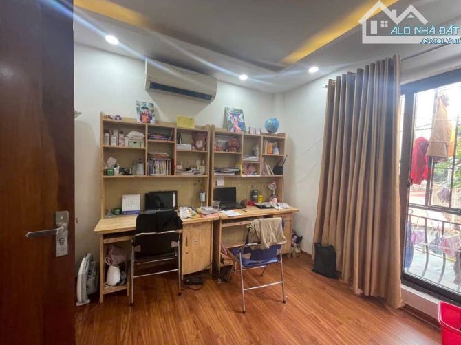 🌻🌻🌻🌻BÁN NHÀ ĐỊNH CÔNG -  QUẬN HOÀNG MAI - NGÕ NÔNG BA GÁC - LÔ GÓC HAI THOÁNG - NHÀ ĐẸ - 5