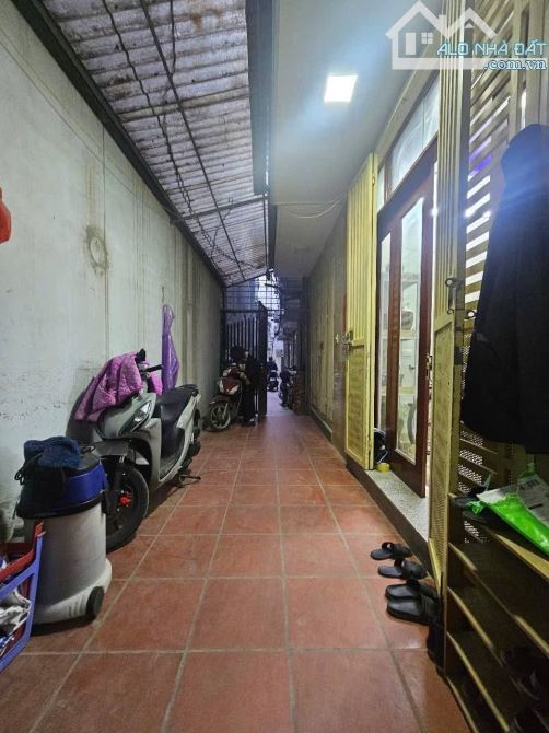 BÁN NHÀ TÂN TRIỀU, THANH TRÌ. 4 TẦNG DÂN XÂY, ĐƯỜNG NGÕ RỘNG THOÁNG, THÔNG CÁC NGẢ, GẦN HỒ - 5