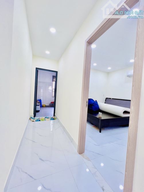 cần bán P/LÔ, ÔTÔ, Đông Hưng Thuận Tân Hưng Thuận, Quận 12, dt 95M2 × 5 Tầng,  giá siêu rẻ - 5