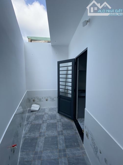 Bán Nhà rộng rãi thoáng mát đường ô tô - 6