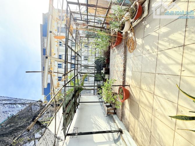 Nhà đẹp 3,7x15x4 tầng HXH khu chợ thuốc Tô Hiến Thành Q10 - 7