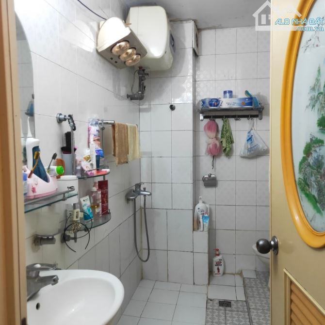 BÁN NHÀ SIÊU ĐẸP PHẠM TUẤN TÀI, 50M, 4T, MT 4.5M, PHÂN LÔ, OTO TRÁNH, KD ĐỈNH, 17 TỶ. - 7