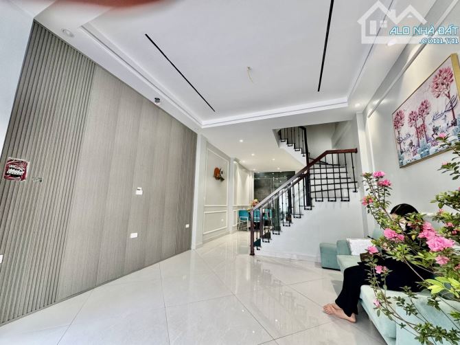 DƯƠNG VĂN BÉ – QUẬN HAI BÀ TRƯNG – Ô CHỜ THANG MÁY - MỚI ĐẸP Ở NGAY - TẶNG FULL NỘI THẤT X - 9