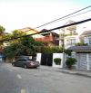 VILLA 325M2 GÓC 2 MẶT TIỀN CHẾ LAN VIÊN-MỸ AN- NGAY BIỂN- NGANG 14M- CHỈ 39,5 TỶ- PHỐ TÂY