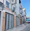 CHỦ GẤP BÁN – NHÀ ĐẸP 3 TẦNG Ở NGAY – Đường 339 - Phước long B, quận 9 Giá chỉ 7.2 tỷ.