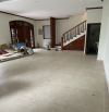 Siêu phẩm Hoàng Cầu 90m2x4T MT7m có thang máy ngõ 2 làn oto tránh đỗ, vị trí nổi bật 55tr