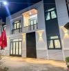 Nhà 1 trệt 1 lầu sát Hồ Bơi Phương Nam. sổ hồng thổ cư, mặt tiền 12m