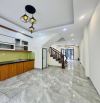 Diện tich khủng 50m2- 4 tầng có Sân sau-Ô Tô đỗ gần Ở Luôn. 500m ra Đại Lộ THăng Long