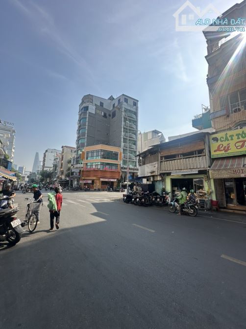 Bán nhà góc 2 mặt tiền Cao Thắng - Nguyễn Sơn Hà (15x19m)  P5, Quận 3 . Giá 47 tỷ TL