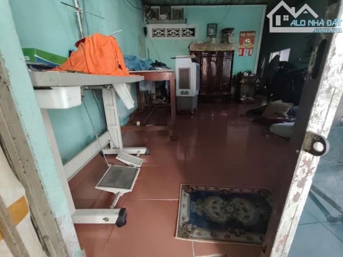 "Bán nhà diện tích lớn  đường Số 26, Phước Long A, Quận 9.Giá bán: 16 tỷ VNĐ.Diện tích: 23