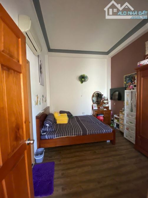 Bán Nhà Sát MT Núi Thành, Bình Thuận, Hải Châu, 100m2, 2 tầng, 3PN, Giá chỉ 6,6 tỷ TLCC.
