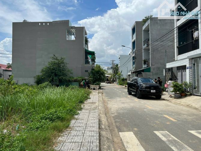 Lô đất dự án việt nhân Gò Cát DT 72m, đẹp nhất Gò cát