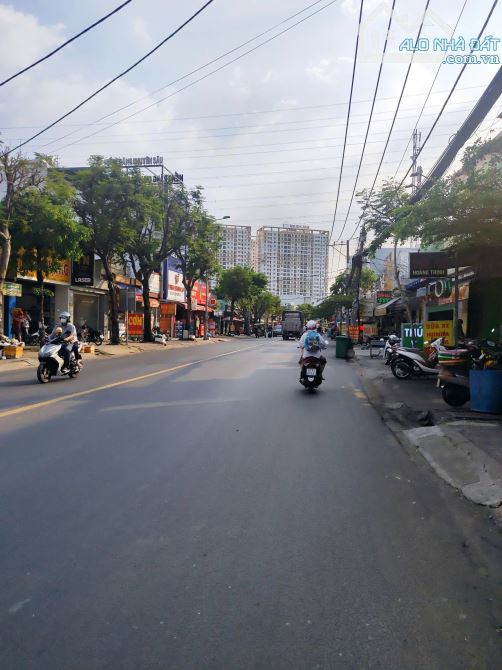 Đất góc 2MT Dương Thị Mười, gần BV Q12, DT: 15x26m, giá 38.5 tỷ tl