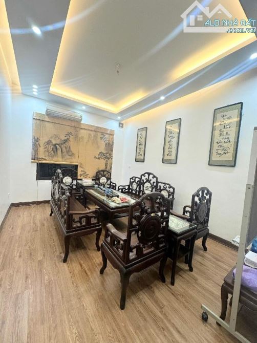 BÁN NHÀ HUY DU, NAM TỪ LIÊM 60M, 5T, MT 4M, THANG MÁY, VỈA HÈ, Ô TÔ TRÁNH, KDVP ĐỈNH.