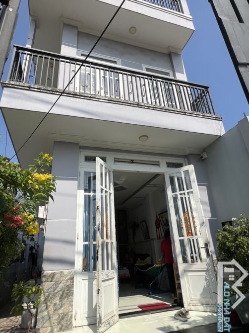Bán nhà 3Tầng trong chợ thạnh Xuân phường thạnh Xuân quận 12