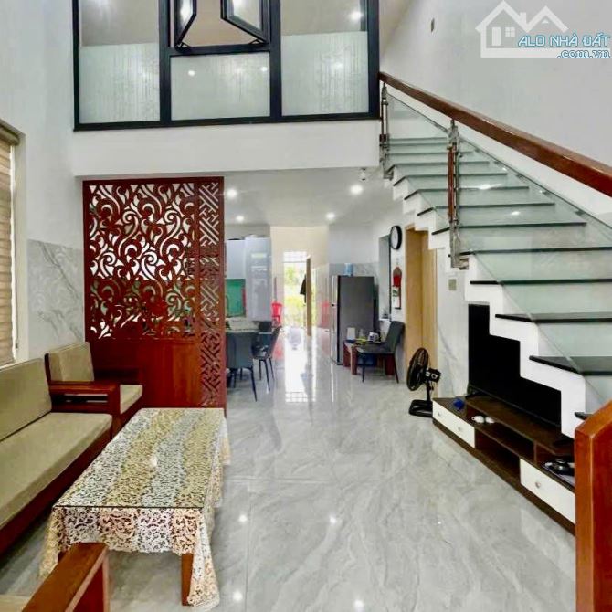 BÁN ĐẤT TẶNG NHÀ 2 TẦNG – MẶT TIỀN HOÀ MINH 19 – LIÊN CHIỂU – ĐÀ NẴNG