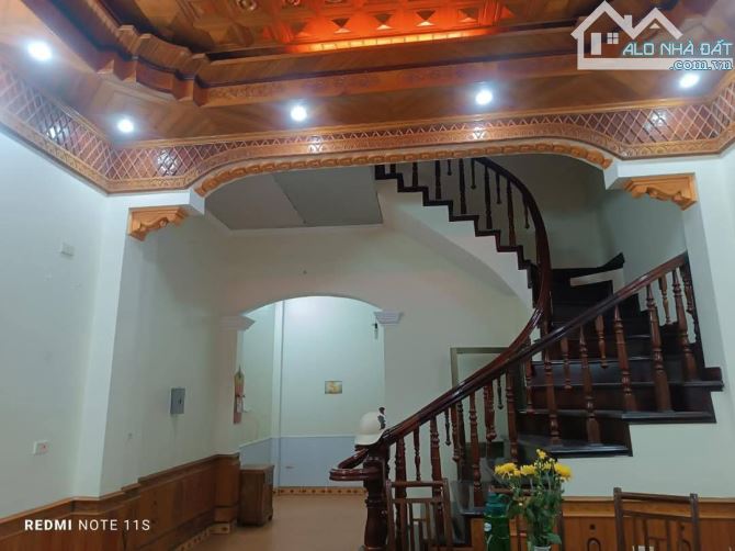BÁN NHÀ ĐỊNH CÔNG THƯỢNG .HOÀNG MAI .54M.3 TẦNG .NỞ HẬU.GIÁ 8.7 TỶ