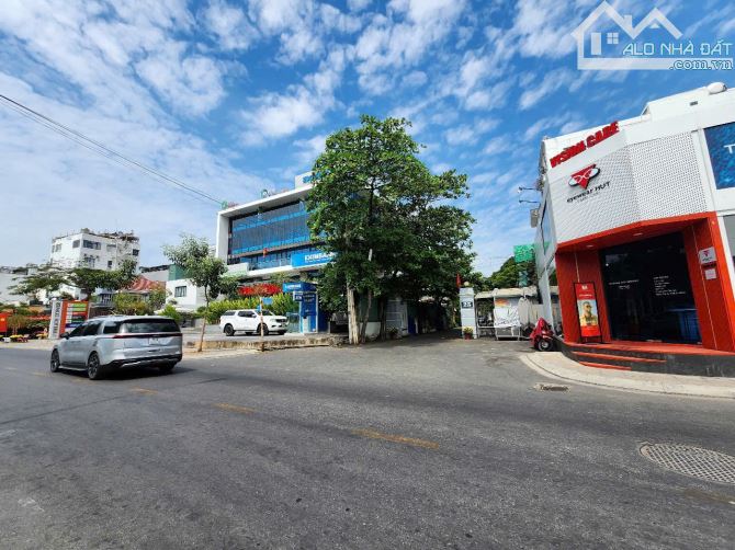 Cần bán gấp lô đất 384m2  hẻm nội bộ Xuân Thủy, Thảo Điền
