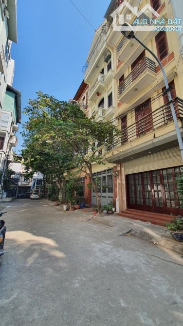 BÁN NHÀ PHÂN LÔ TAM TRINH – DÒNG TIỀN 45TR/THÁNG – Ô TÔ TRÁNH – KINH DOANH 74M,2X TỶ