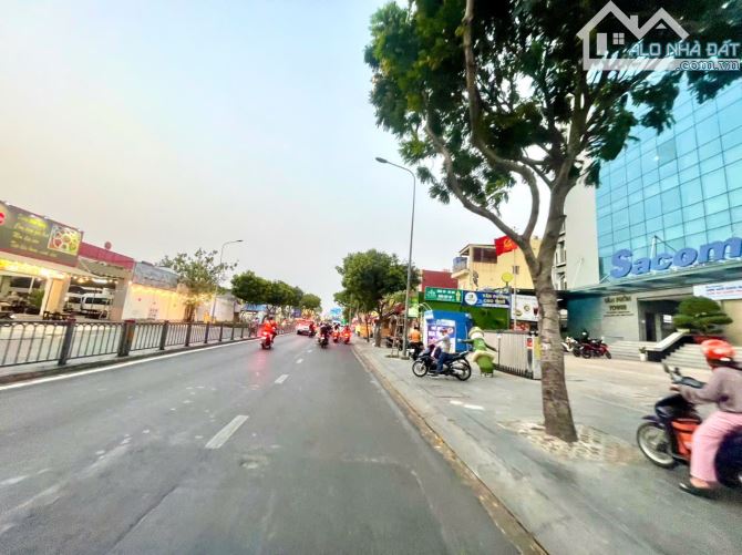 Sát mặt tiền Nguyễn Oanh- Hẻm xe hơi vào nhà- 75m2 - 4 Tầng - đủ công năng- hơn 10 tỷ