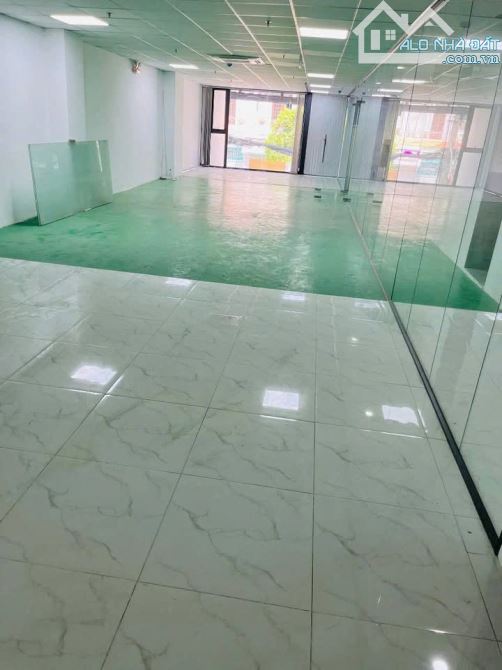 Toà nhà Cửu Long, Tân Bình. DT 9 x 22, trệt 5 lầu, PCCC, giá 180 tr - 1