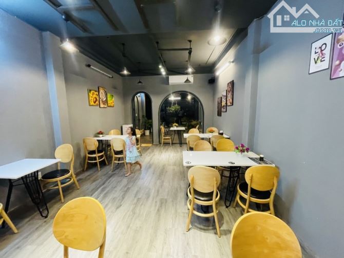 MẶT TIỀN KHU CAO LỖ - NGAY PARC MALL - 4X20M - 4 TẦNG MỚI ĐẸP - Ở NGAY - 1