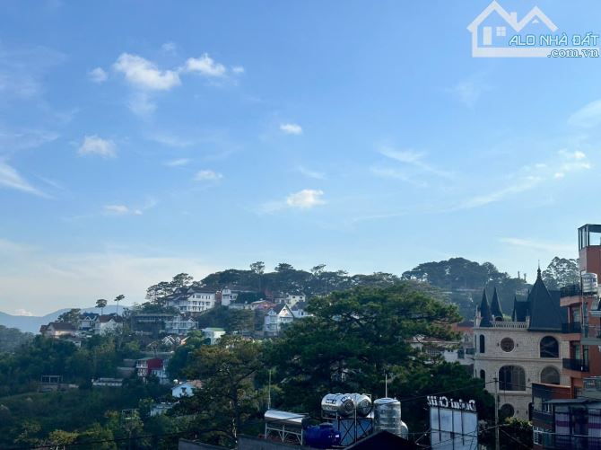 Lô đất View rừng thông DT 300m2 ngang 14,4m cách mặt tiền 50m, Hồ Xuân Hương 1km - 1