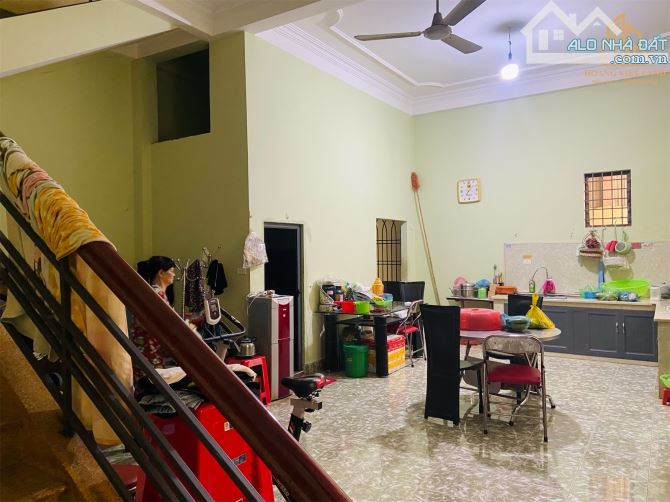 Nhà 1 trệt 2 lầu mặt tiền  hà Huy tập kiên cố, vị trí đẹp của tuyến đường - 1