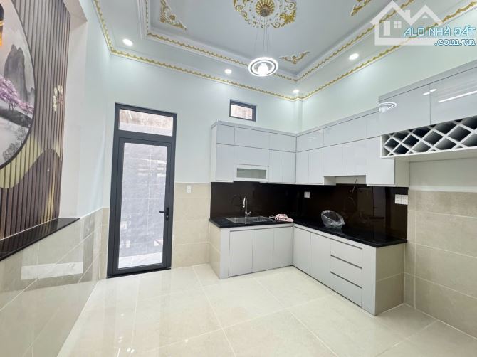 Đẹp sang - Bán nhà Lò Lu - 3 tầng 64m2, hẻm to - 5.8 tỷ và thương lượng - 1