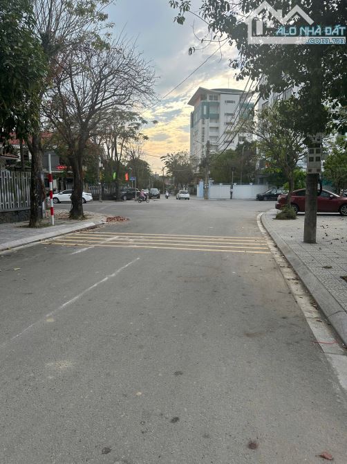 Bán 2 Mặt tiền Nguyễn Sinh Sắc vị trí đắc địa cách Phạm Văn Đồng 50m 5.3 tỉ - 2