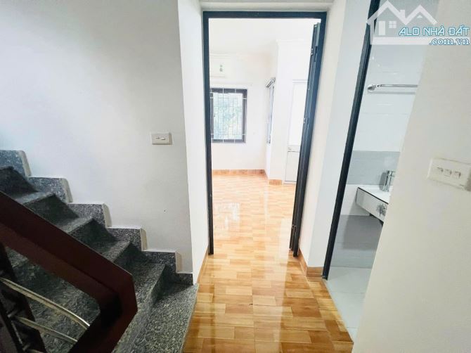 Bán nhà Gia Quất 42m x 4 tầng giá 5,3 tỷ - 2