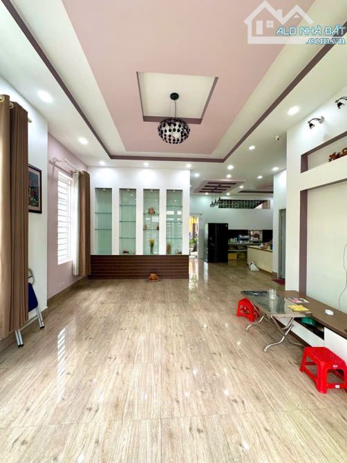 Cần Bán Gấp Nhà Đường Linh Đông 160m2 3 Tầng 14,4 Tỷ Tl - 2