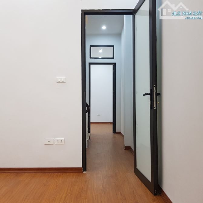 Bán nhà riêng tại Đường Do Nha, 5,85 tỷ, 31m2, 4PN + 4WC, chính chủ giá ưu đãi - 2